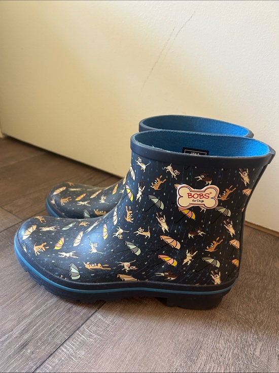 Skechers Shoes - Skechers BOBS for Dogs Rain Check - April Showers Rain Mid Boots Size US 8 Women